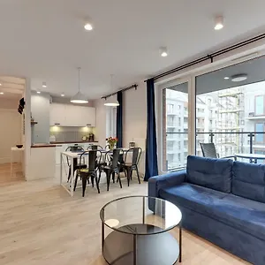 Chmielna Park Old Town Апартаменты